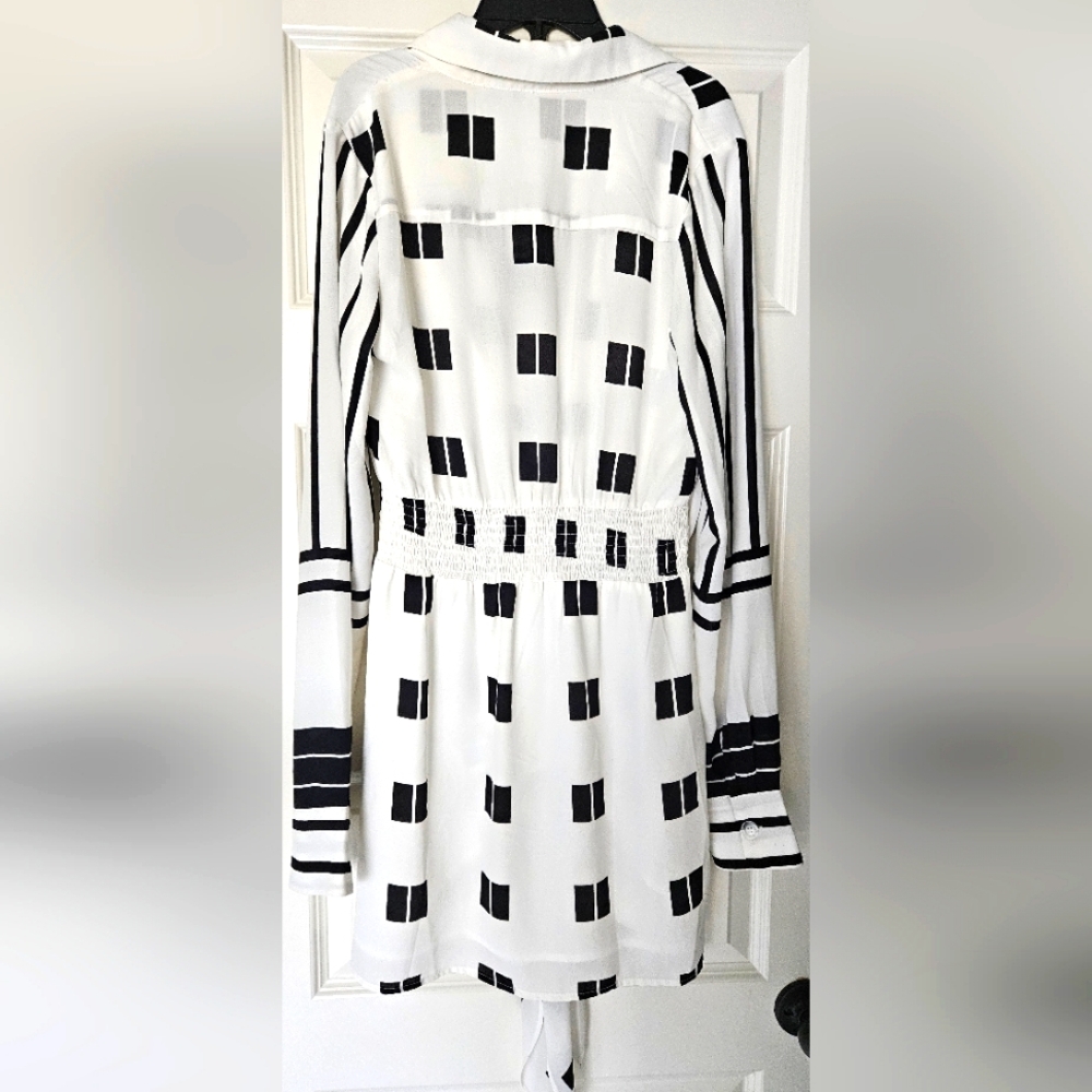 Alaina shirt dress brand new